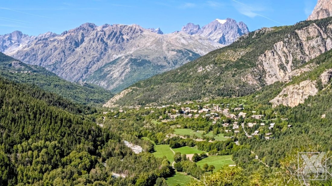 Haus in Les Vigneaux, Provence-Alpes-Côte d'Azur, Frankreich 1 - 18811854