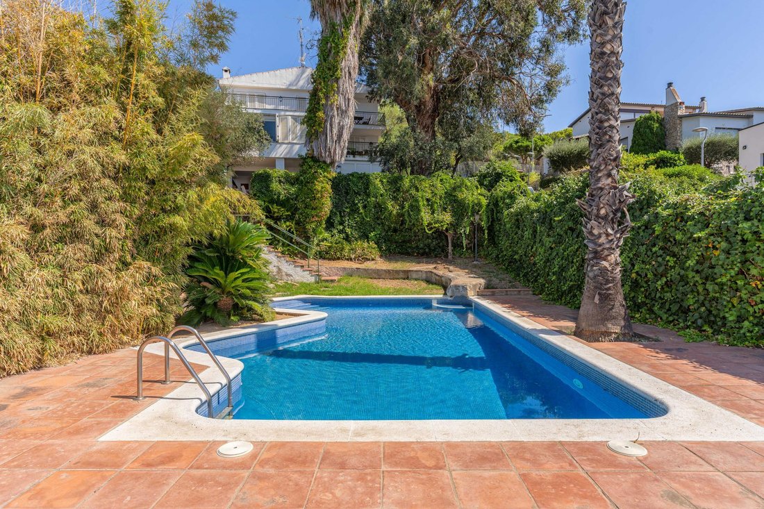 Villa en Rosas, Cataluña, España 5 - 18862848