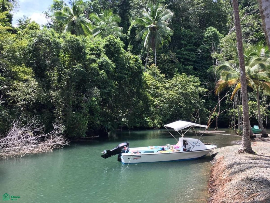 Terreno a Golfito, Provincia di Puntarenas, Costa Rica 2 - 17811428