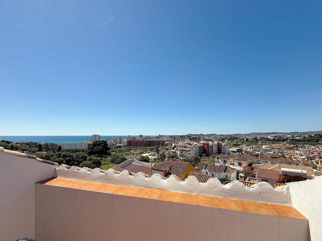 Villa in Fuengirola, Andalusien, Spanien 1 - 18864914