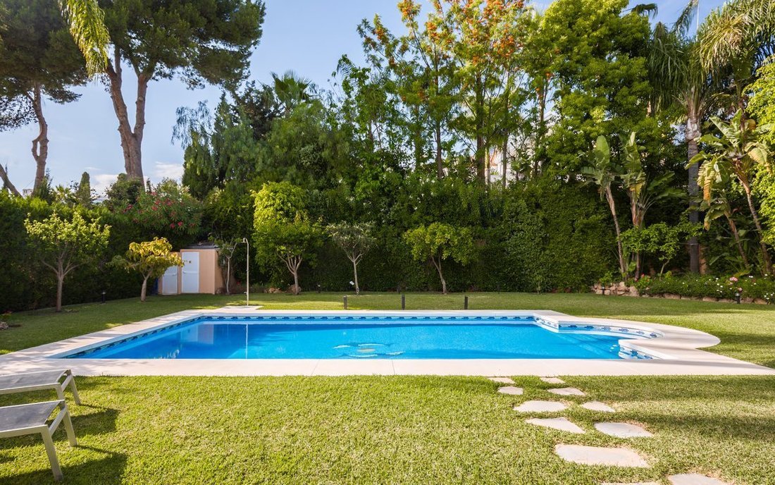 Villa à Nueva Andalucia, Marbella, Espagne 3 - 18863381