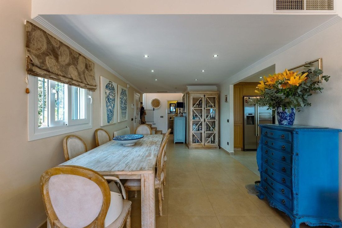 Villa in Estepona, Andalusia, Spain 3 - 18863669