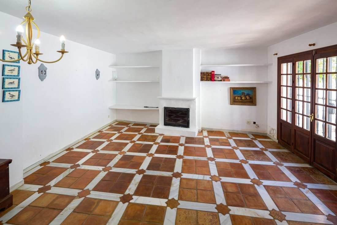 Townhouse in Guadalmina Baja, San Pedro de Alcantara, Spain 5 - 18864965