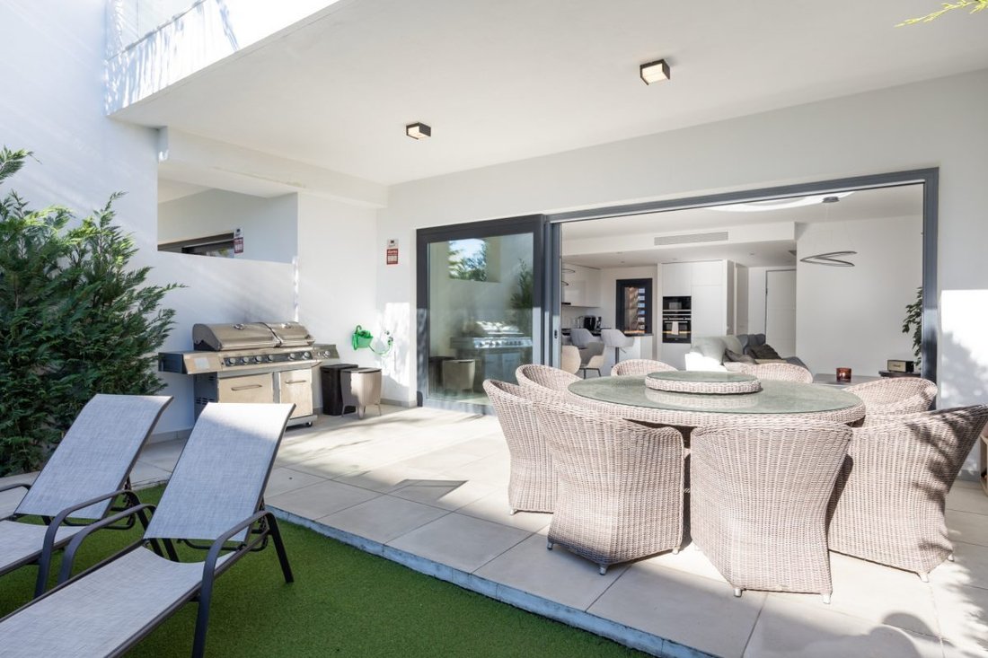 Townhouse en Bel-Air, Estepona, Andalucía 2 - 18864260