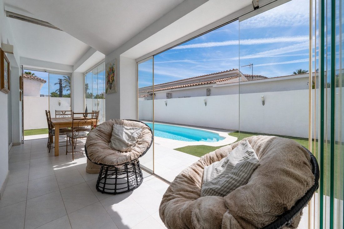 Villa in Cancelada, Estepona, Andalusia 2 - 18864875