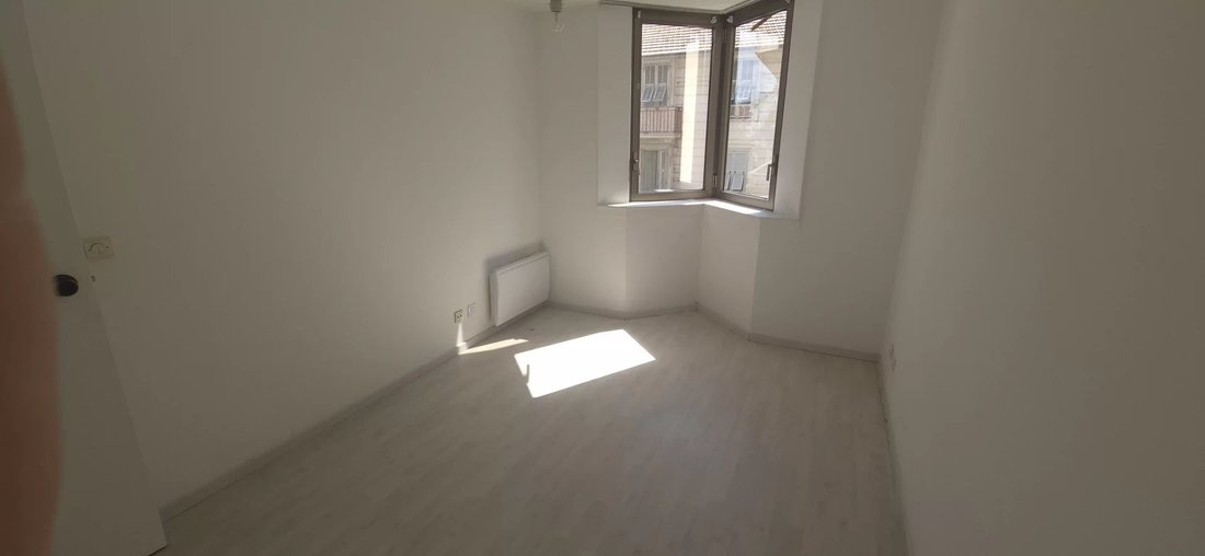 Wohnung in Nizza, Provence-Alpes-Côte d'Azur, Frankreich 4 - 18863136