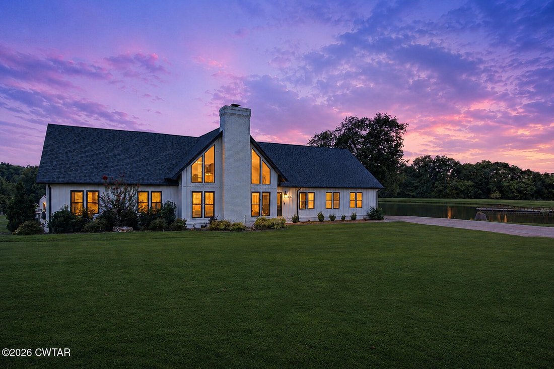 Humboldt, Tennessee, United States 2 - 18862772