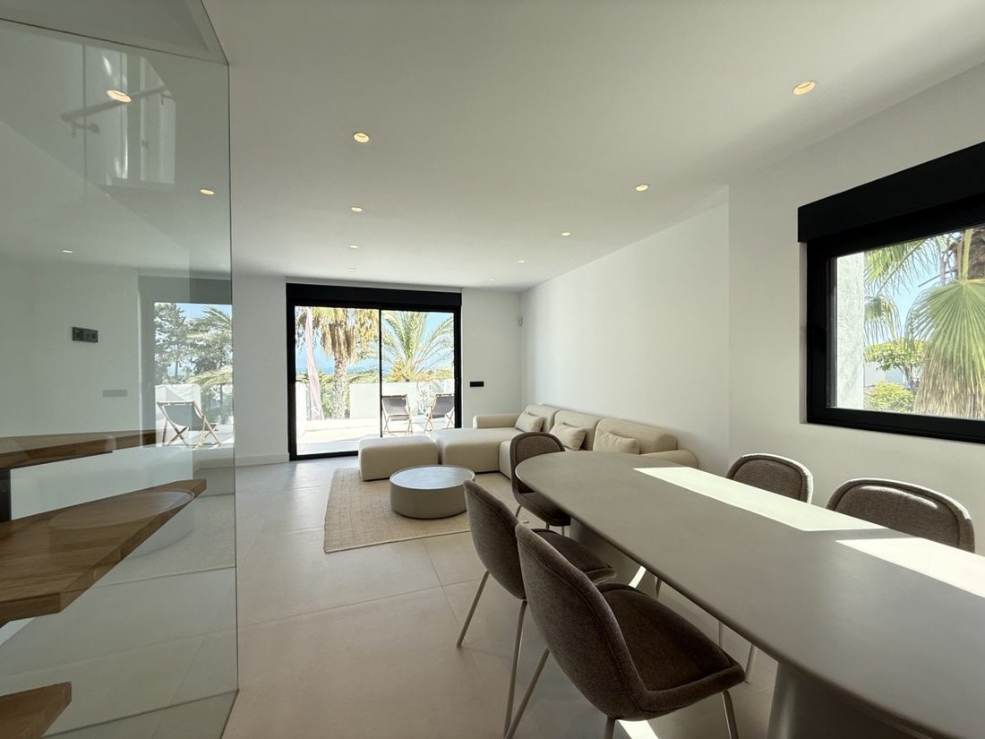 Apartment in Cancelada, Estepona, Andalusia 4 - 18867459