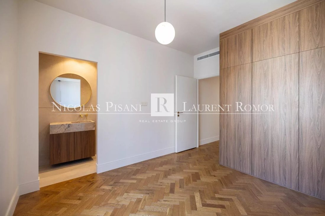 Appartement à Le Port, Nice, France 4 - 18863133
