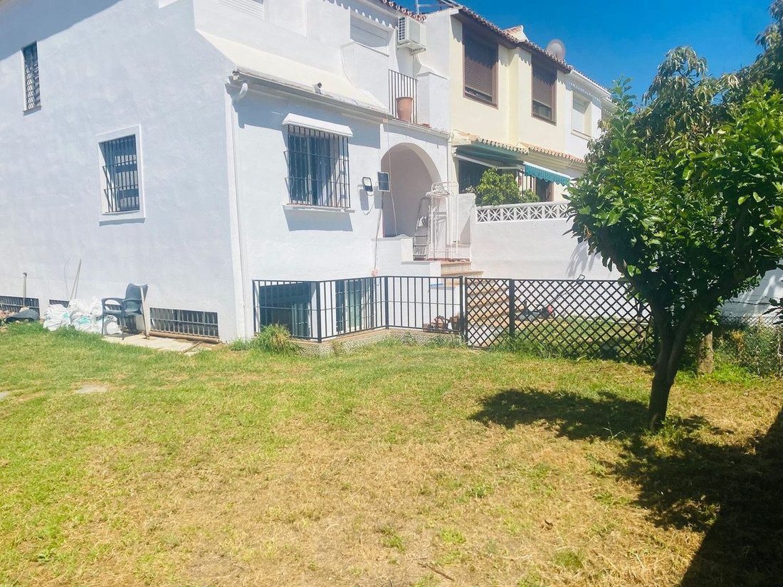 Townhouse in Estepona, Andalusia, Spain 1 - 18864770