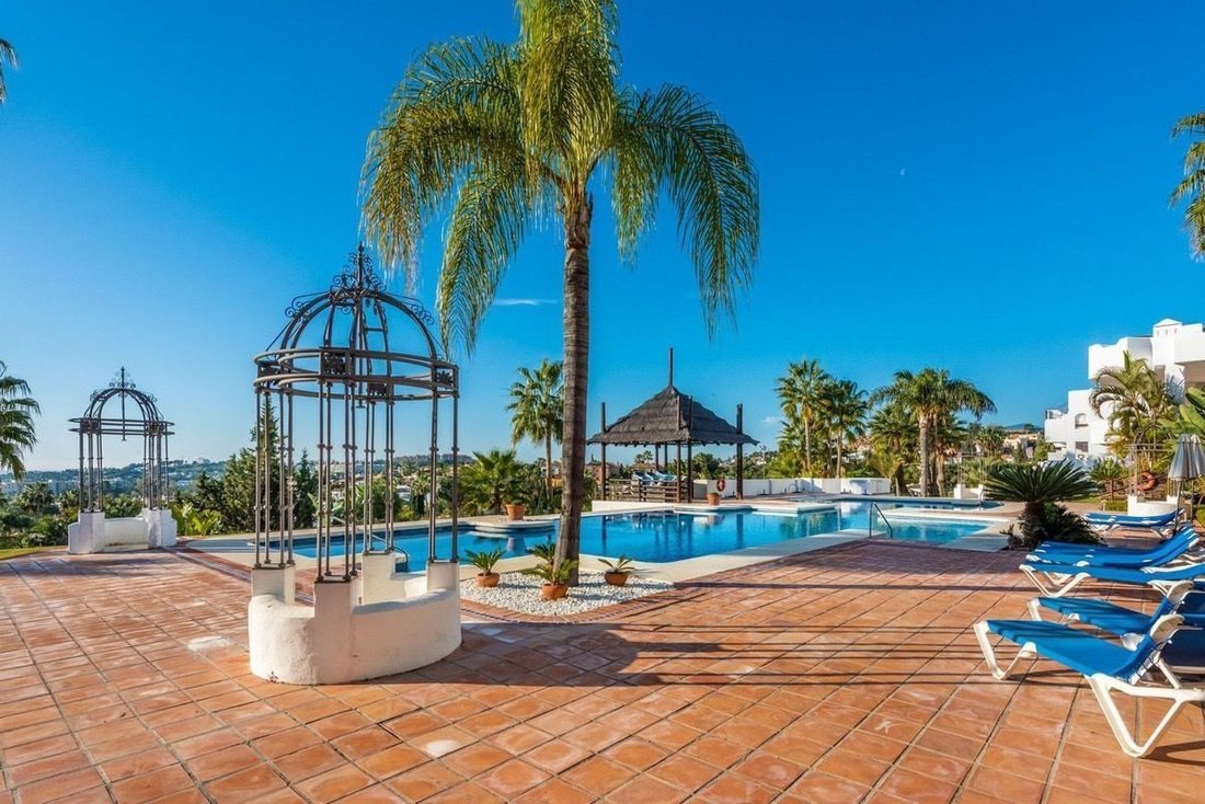Wohnung in Puerto Banús, Marbella, Spanien 1 - 18864810