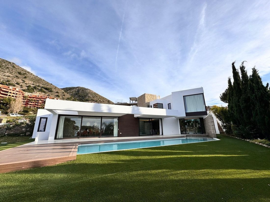 Villa à Fuengirola, Andalousie, Espagne 1 - 18864934