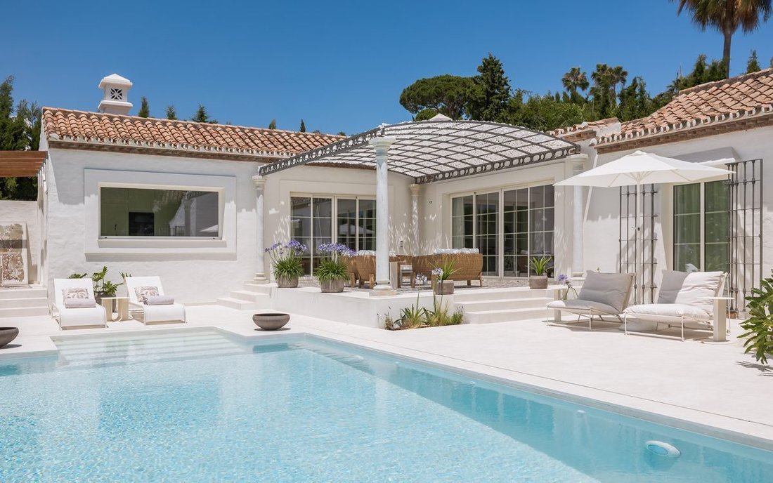 Villa a Guadalmina Alta, San Pedro de Alcántara, Spagna 3 - 18863280