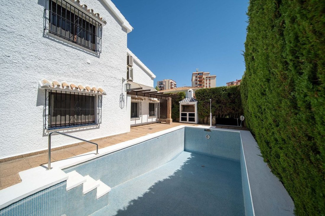 Villa a Fuengirola, Andalusia, Spagna 4 - 18867434