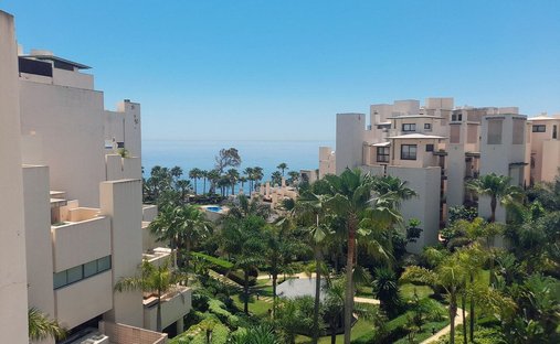 Wohnung in Estepona, Andalusien, Spanien 1