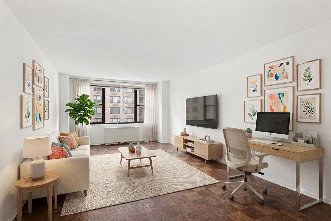 Co Op in New York, New York, United States 1 - 17451290