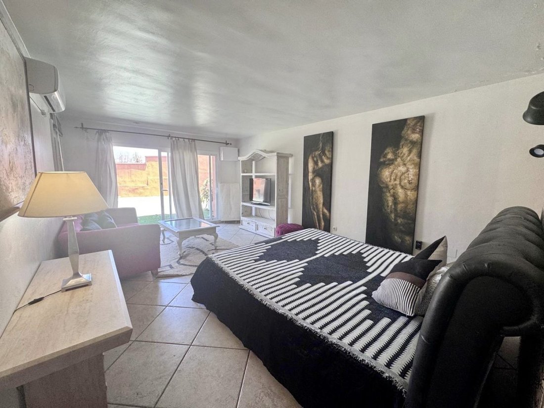 Villa à Puerto Banús, Marbella, Espagne 4 - 18867604