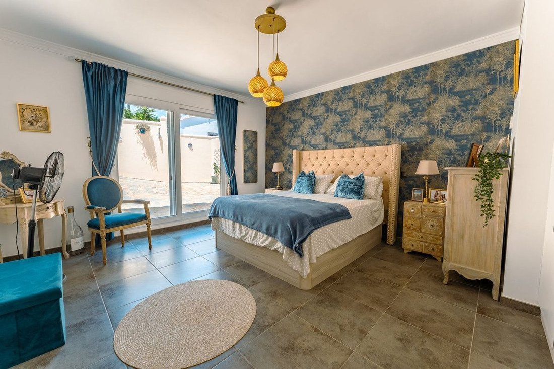 Villa in Estepona, Andalusia, Spain 5 - 18863669