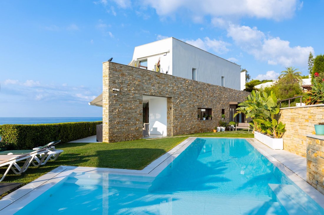 Villa in Sant Pol de Mar, Catalonia, Spain 4 - 18862846