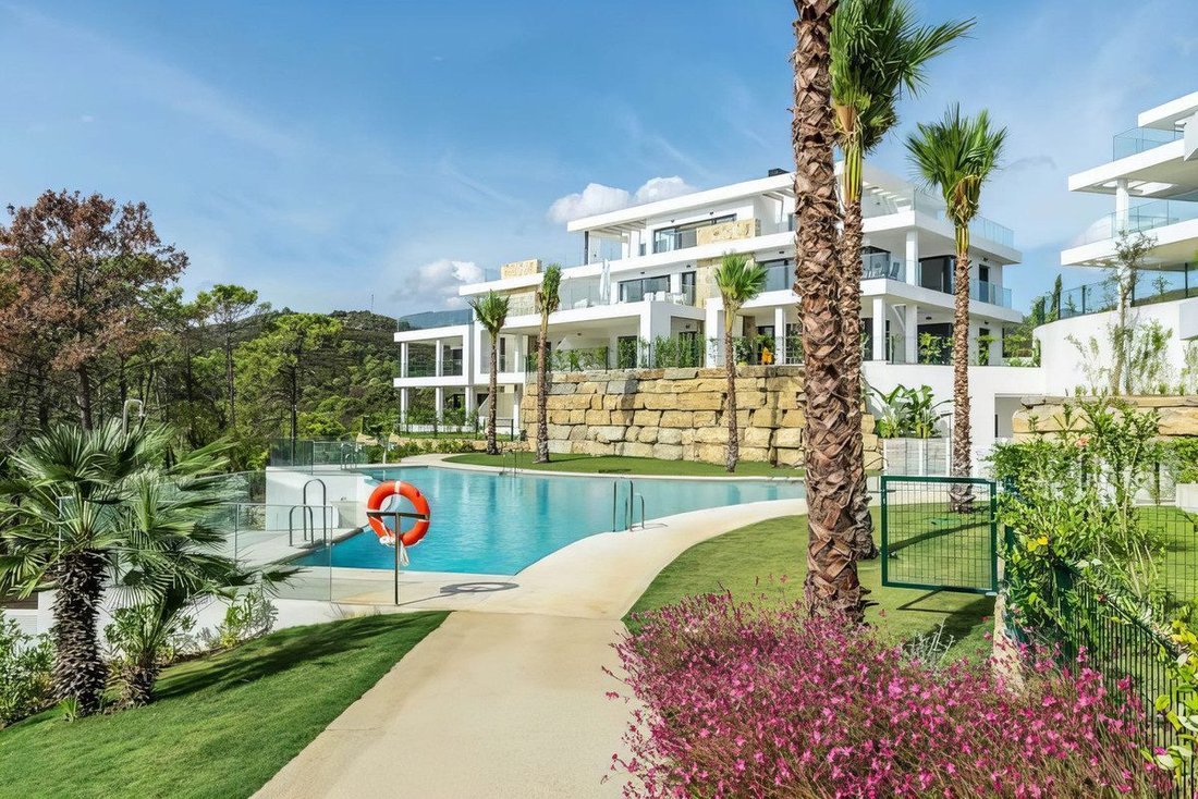 Apartment in Estepona, Andalusia, Spain 1 - 18864763