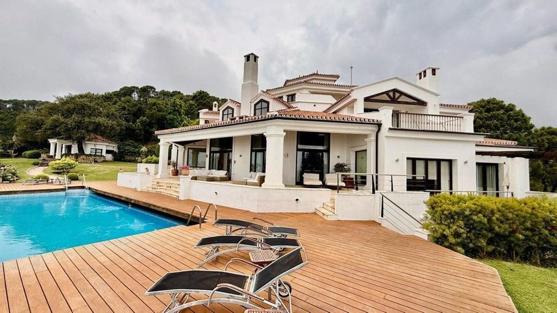 Villa in La Zagaleta, Benahavis, Andalusia 4 - 18864860