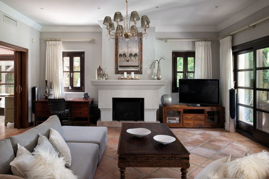 Villa in Sierra Blanca, Marbella, Spain 3 - 18867406