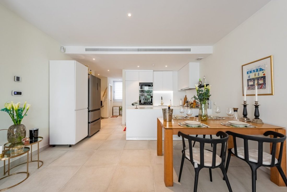 Apartment in Estepona, Andalusia, Spain 2 - 18864626