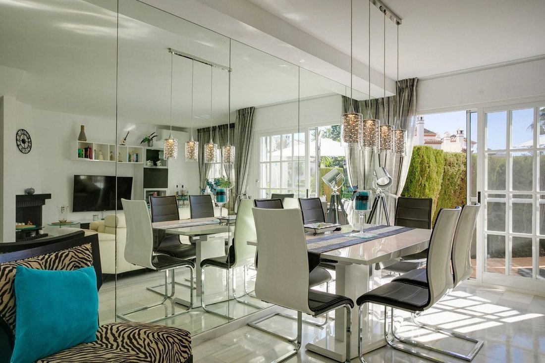 Townhouse en Bel-Air, Estepona, Andalucía 4 - 18864353