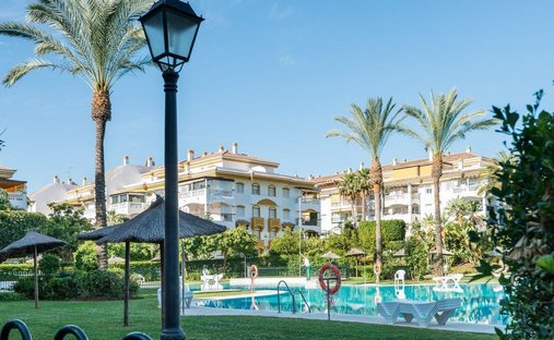 Apartamento en Nueva Andalucía, Marbella, España 1