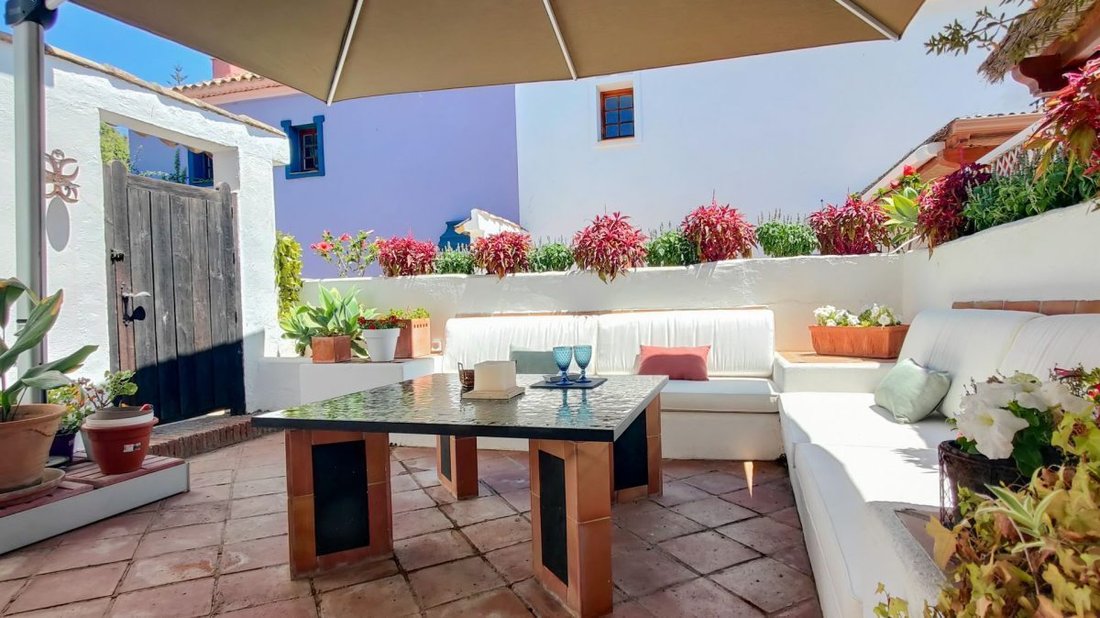 Townhouse in Guadalmina Baja, San Pedro de Alcantara, Spain 2 - 18864545