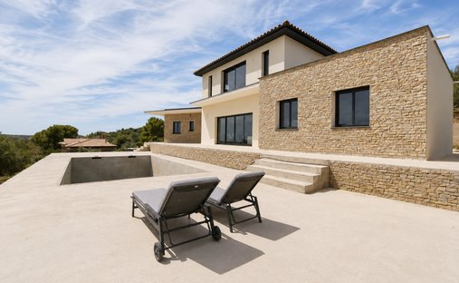 Casa en Roujan, Occitania, Francia 1
