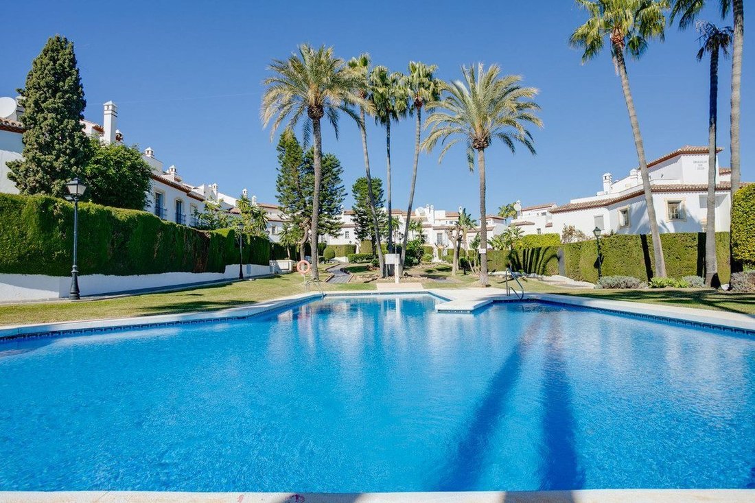 Townhouse en Bel-Air, Estepona, Andalucía 1 - 18864353