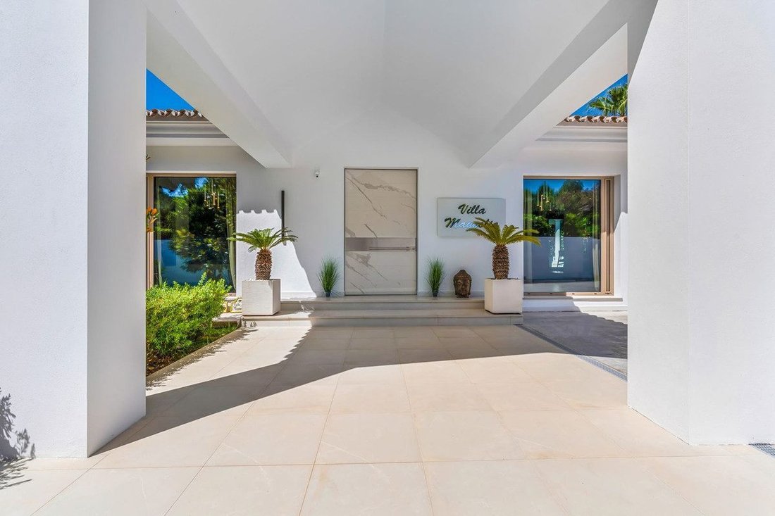Villa in Guadalmina Baja, San Pedro de Alcantara, Spain 4 - 18867253