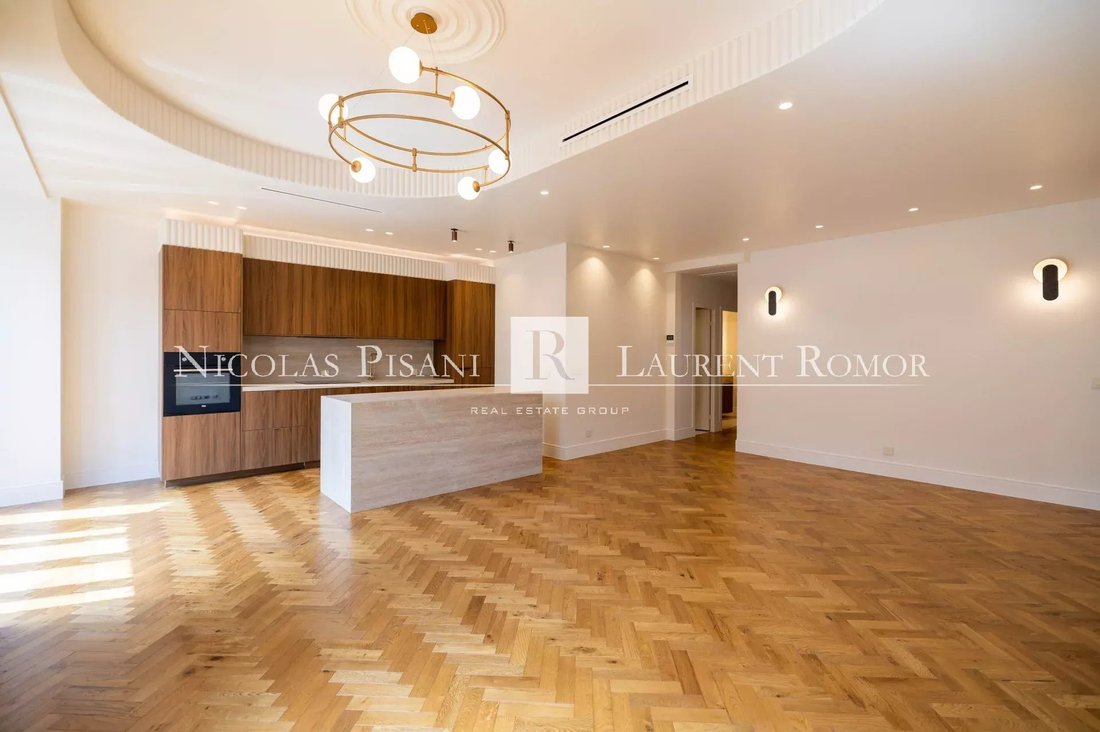 Appartement à Le Port, Nice, France 2 - 18863133