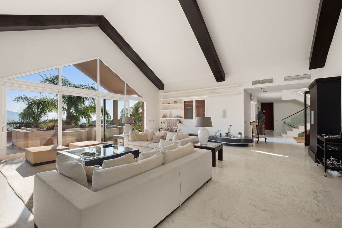 Villa in Elviria-Cabopino, Marbella, Spain 5 - 18865091