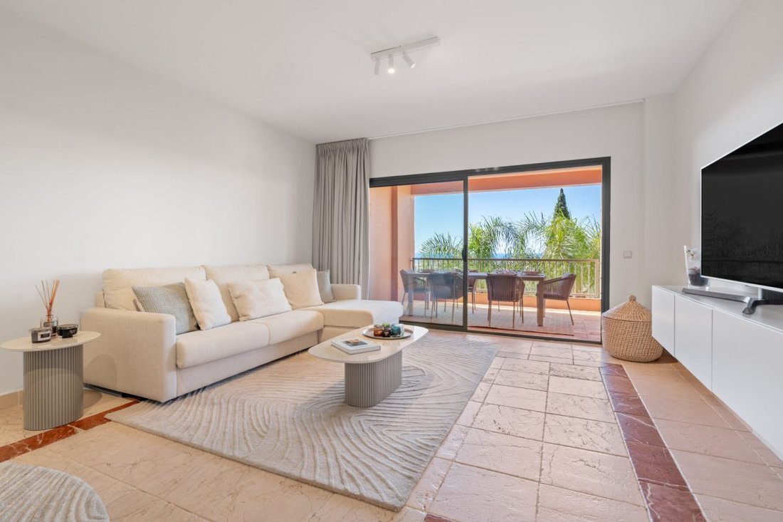 Apartment in Benahavis, Andalusia, Spain 1 - 18864949