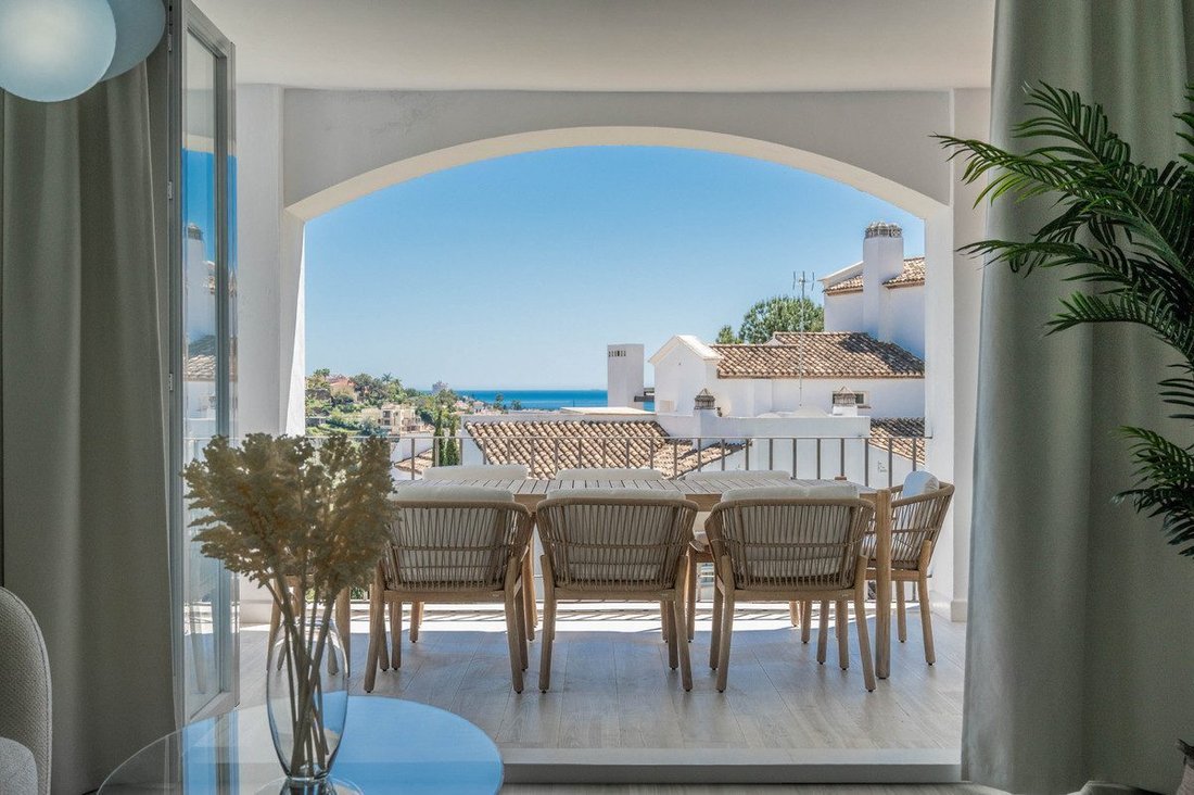 Apartment in La Quinta, Benahavis, Andalusia 2 - 18864919