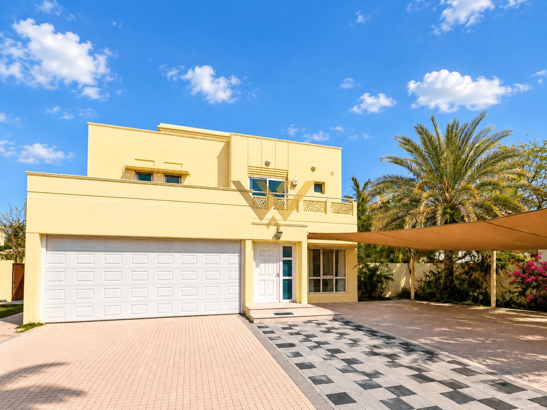Villa in Al Thanyah 4, Al Thanyah, Dubai 1 - 17937438