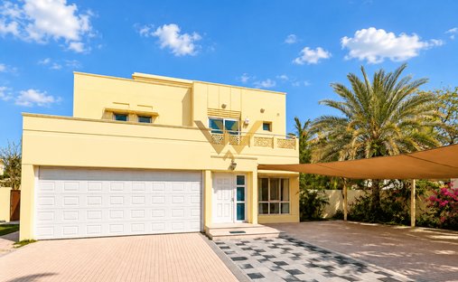 Villa in Al Thanyah 4, Al Thanyah, Dubai 1
