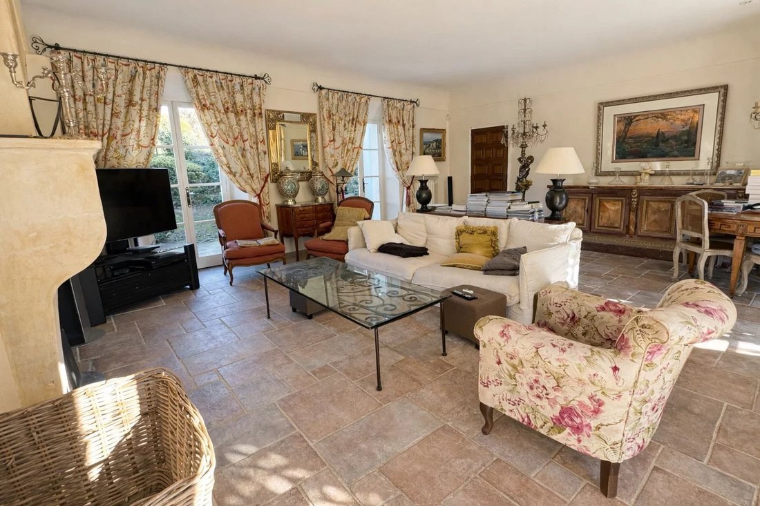 Finca en Le Tholonet, Provenza-Alpes-Costa Azul, Francia 3 - 18862702