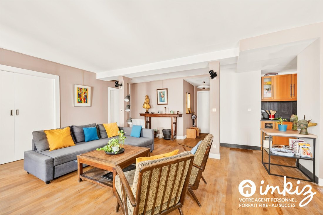Apartment in Porte Saint Denis-Paradis, Paris 10e Arrondissement, Paris 3 - 18862816