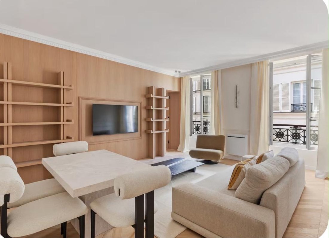 Apartment in Invalides, Paris 7e Arrondissement, Paris 1 - 18863166