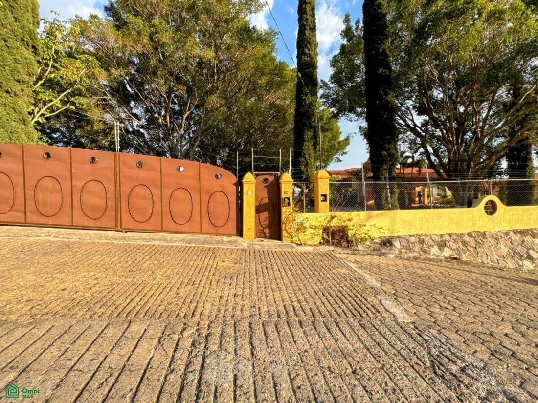 Townhouse in Chantepec, Jalisco, Mexico 5 - 17729088