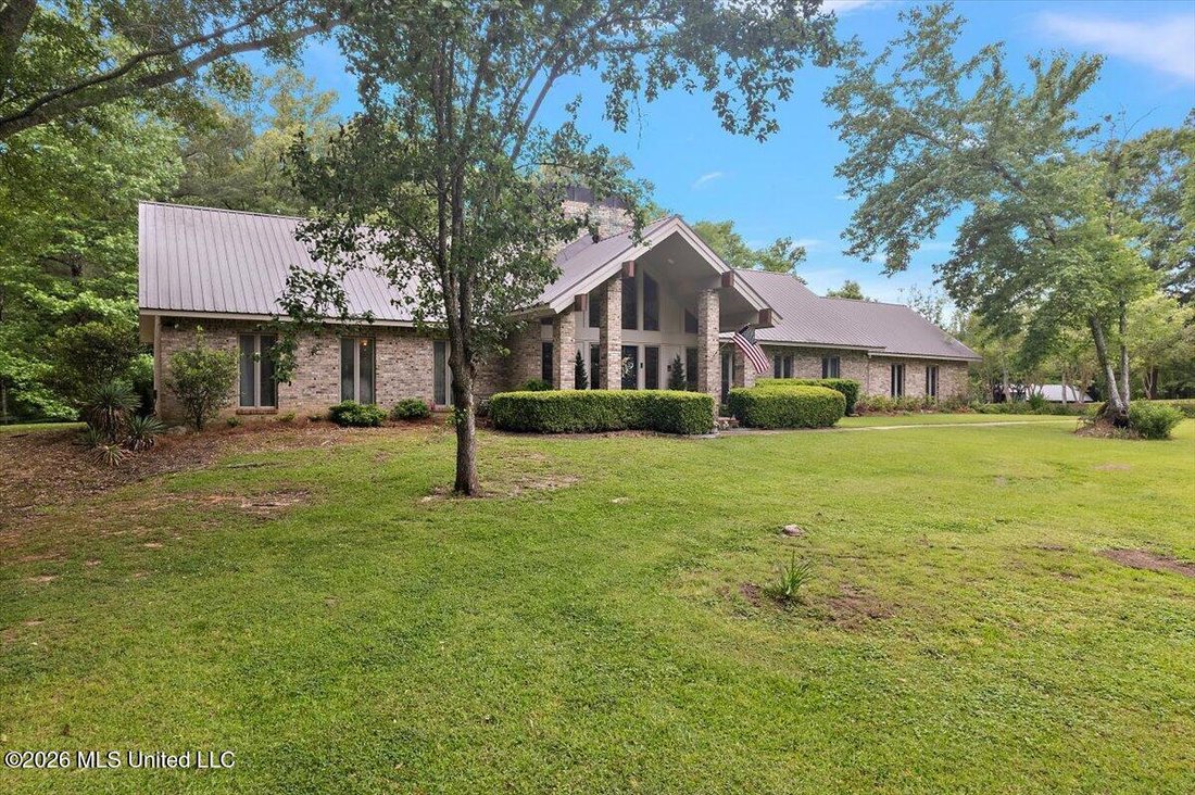 House in West, Mississippi, United States 3 - 18865042