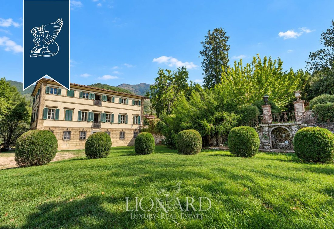 Villa in Camaiore, Tuscany, Italy 4 - 18867608