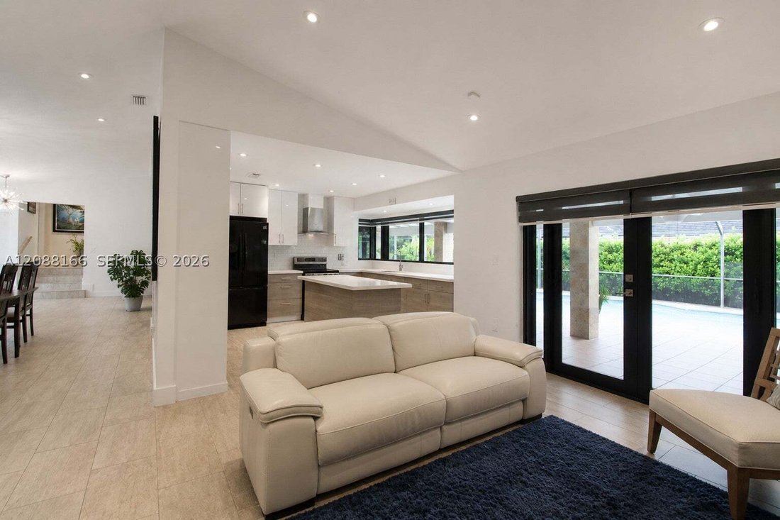 Casa a West Miami, Florida, Stati Uniti 5 - 18866405