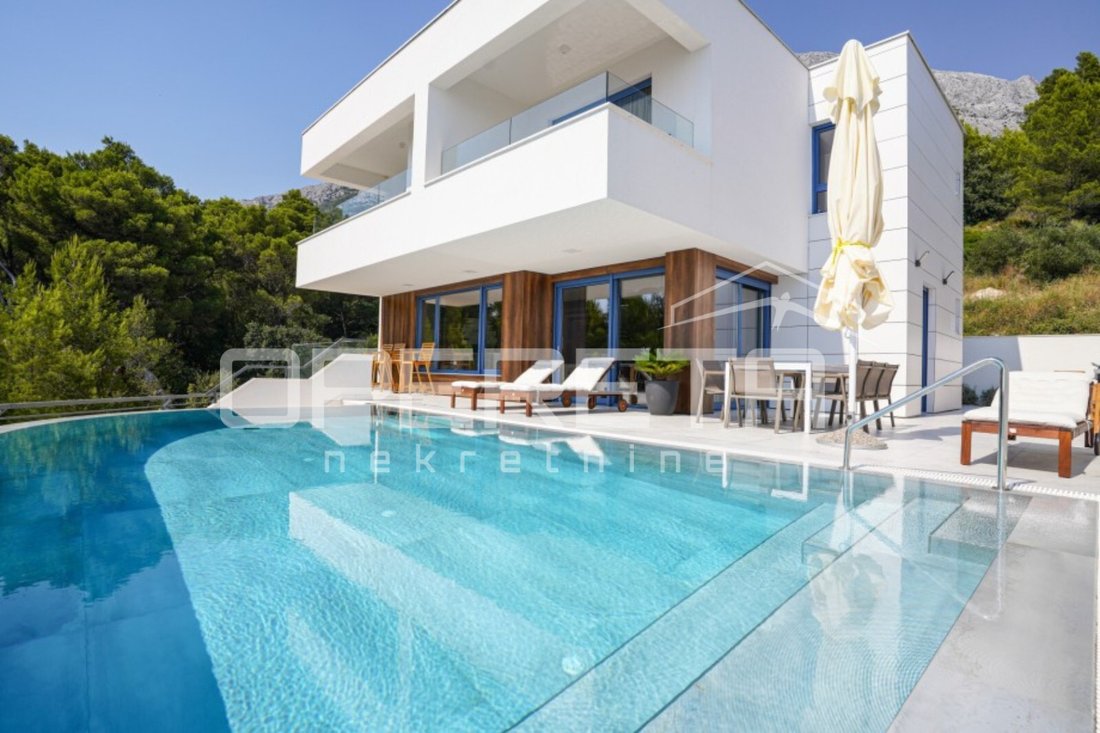 Villa in Baska Voda, Split-Dalmatia County, Croatia 2 - 18867275