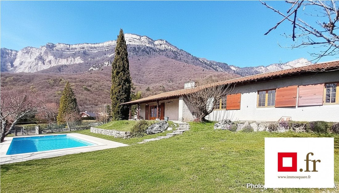 Country House in Corbonne-Centre-Maréchaux, Saint-Ismier, France 1 - 17362451