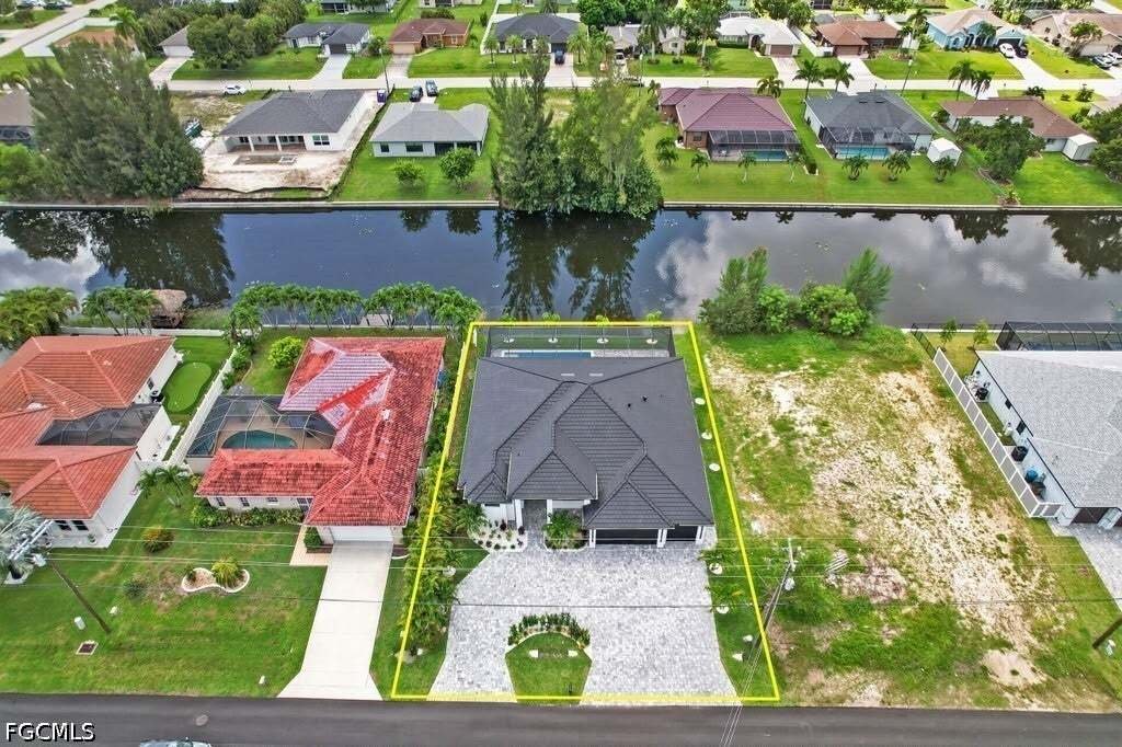 House in Cape Coral, Florida, United States 4 - 18865627
