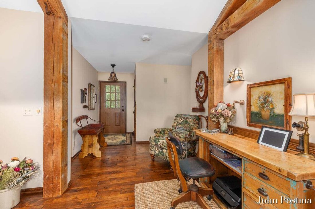 House in Alto, Michigan, United States 4 - 18865649